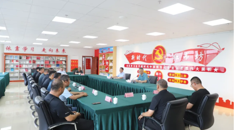 集團(tuán)工會(huì)組織開(kāi)展慶&ldquo;八一&rdquo;退伍軍人座談活動(dòng)