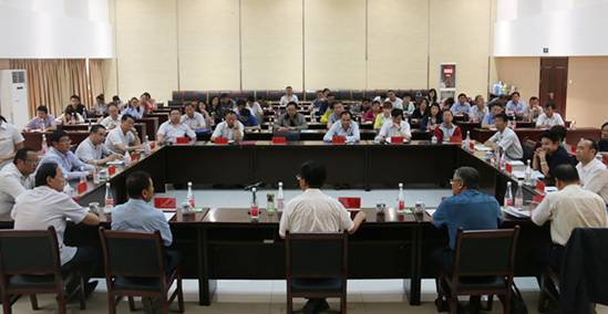 省國資委黨委副書記、副主任陳志忠 在青海物產(chǎn)集團(tuán)講專題黨課