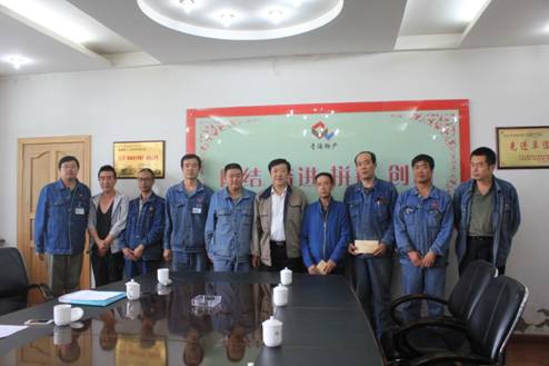 青海物產(chǎn)集團(tuán)黨委開(kāi)展慶祝建黨95周年，走訪慰問(wèn)